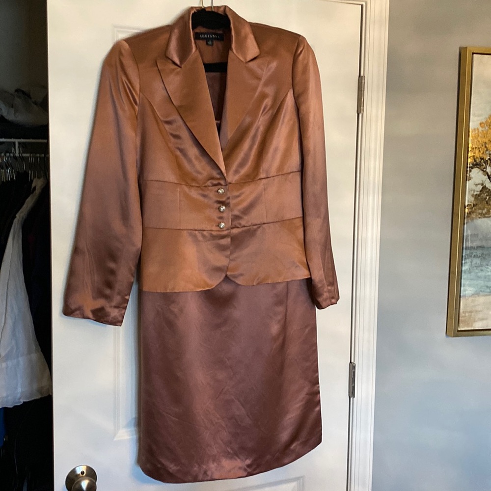 Adrianna silk pink suit, dress and jacket size 8. 100% silk